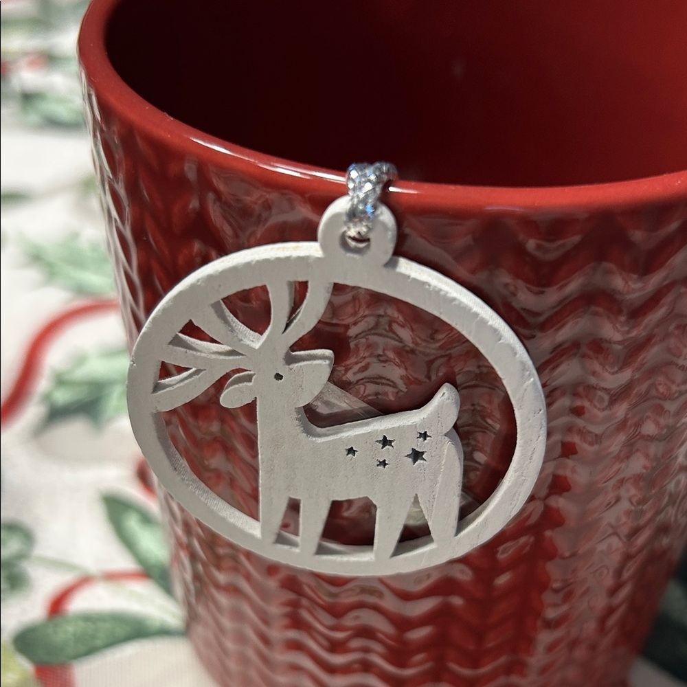 Chic Red Mug and Bowl for Home Dining - Picture 2 of 8